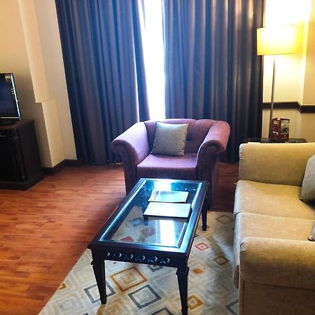 Hotel President Джаландхар Екстериор снимка
