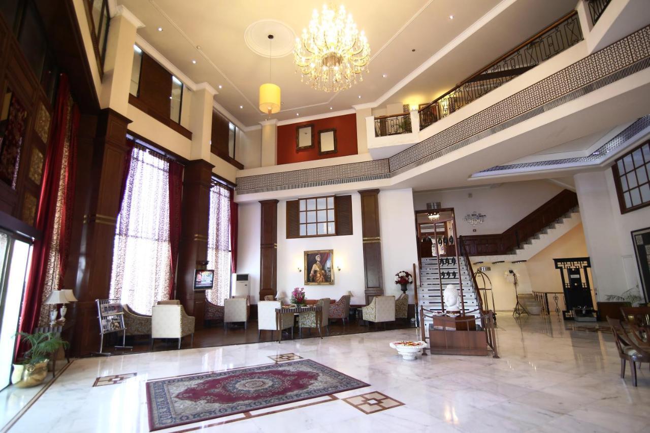 Hotel President Джаландхар Екстериор снимка