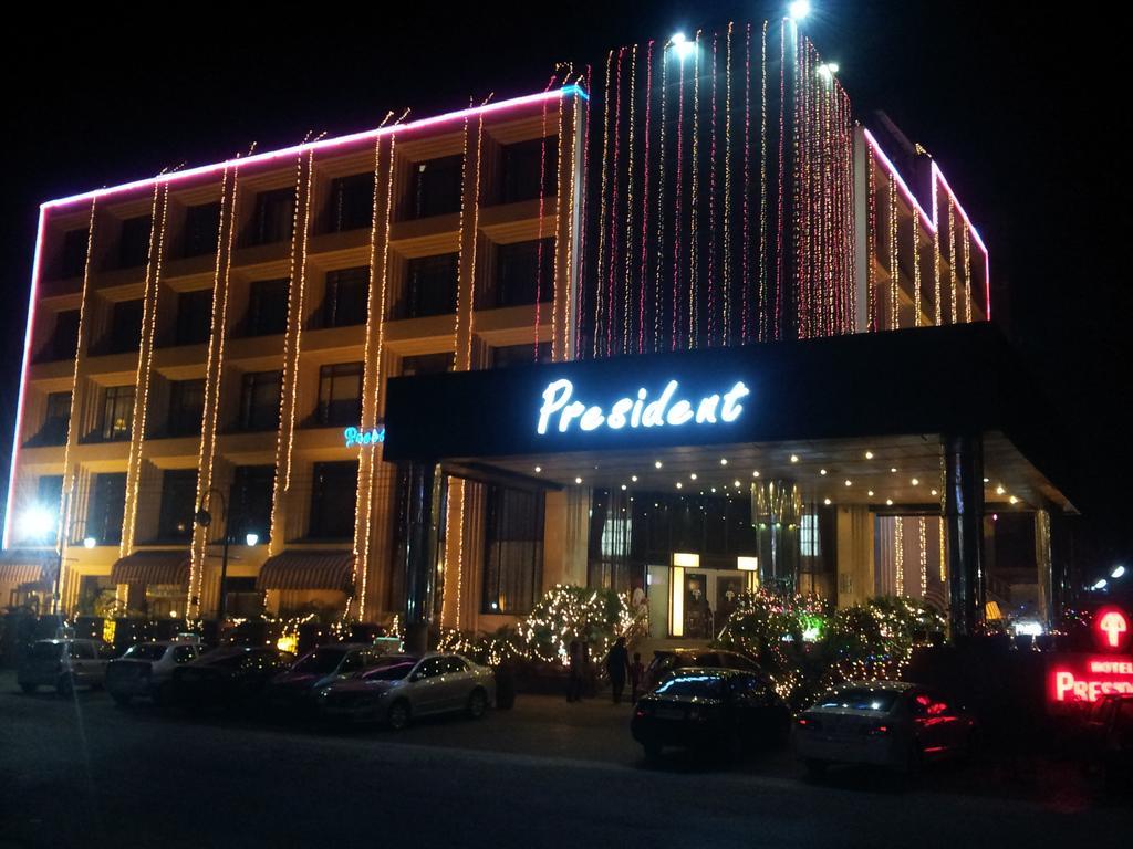 Hotel President Джаландхар Екстериор снимка