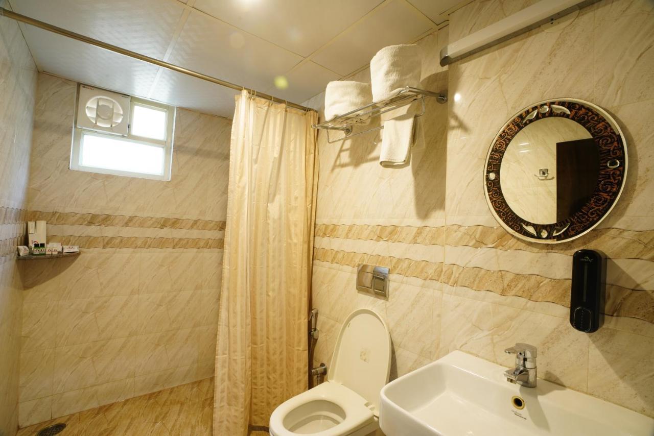 Hotel President Джаландхар Екстериор снимка